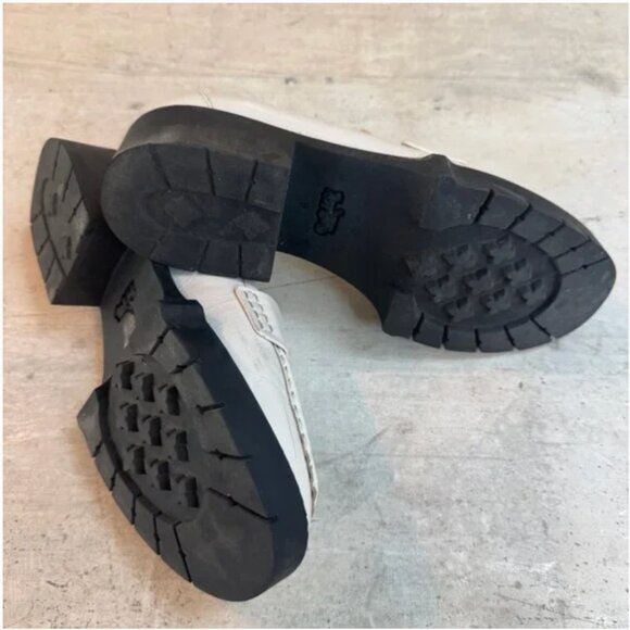 COACH Leah Leather Loafers – Cream, Size 9 - Picture 2 of 8